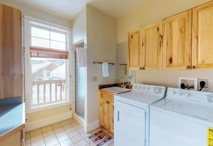 Hotell Crail Creek 607