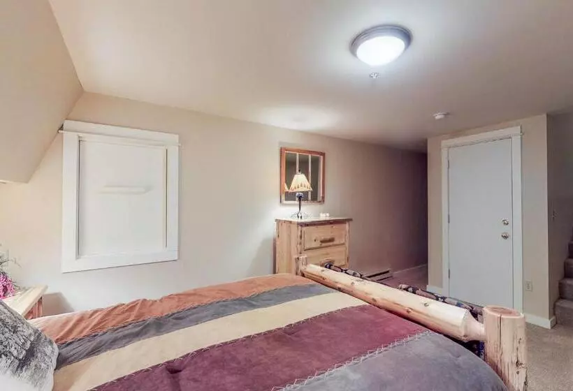 Hotell Crail Creek 607