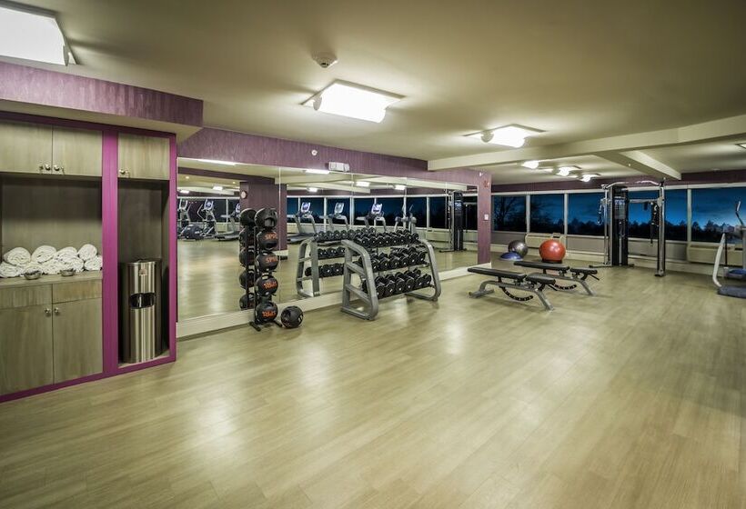 호텔 Crowne Plaza Saddle Brook, An Ihg