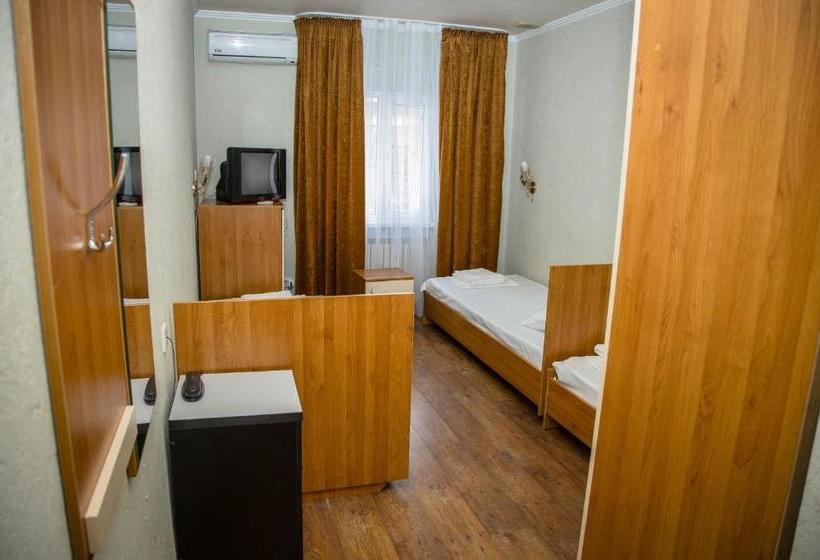 فندق Guest House Lily