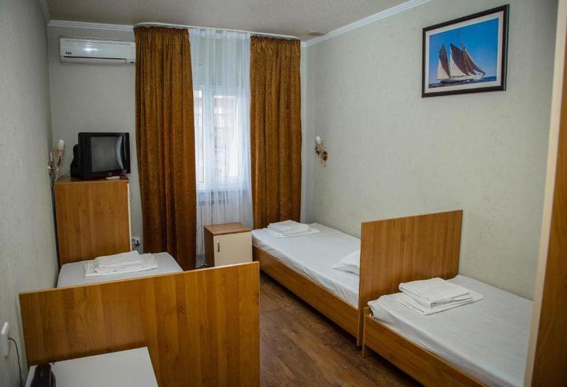 فندق Guest House Lily