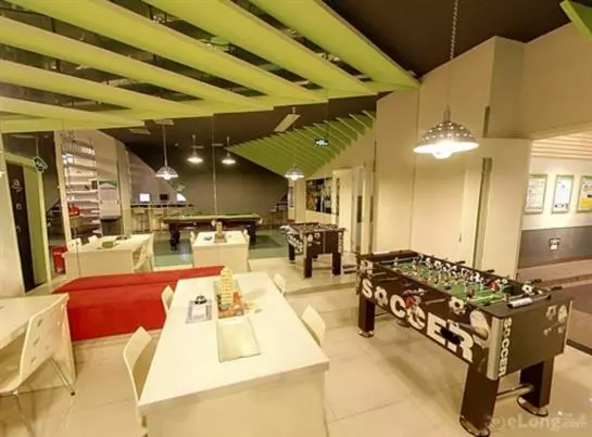 호텔 Hi Inn Shanghai Jing An Temple West