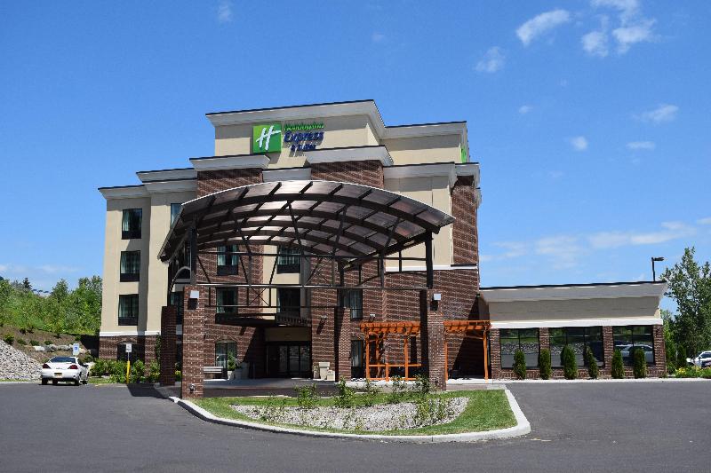 酒店 Holiday Inn Express & Suites Geneva Finger Lakes, An Ihg