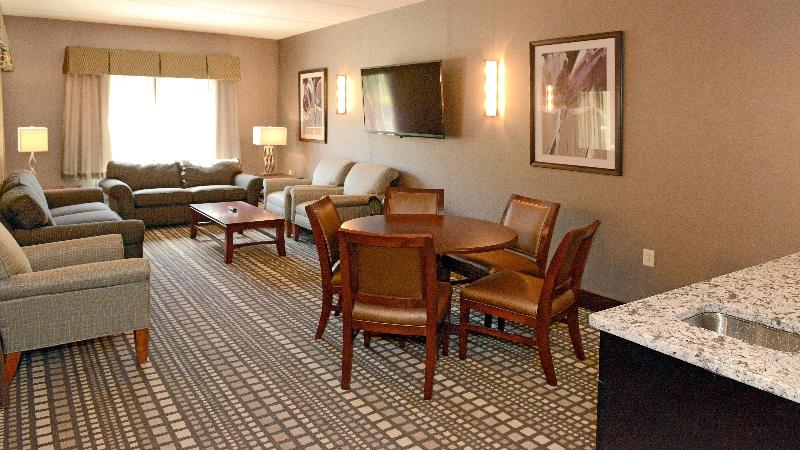 酒店 Holiday Inn Express & Suites Geneva Finger Lakes, An Ihg