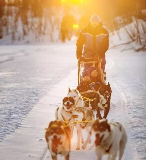 호텔 Malangen Resort