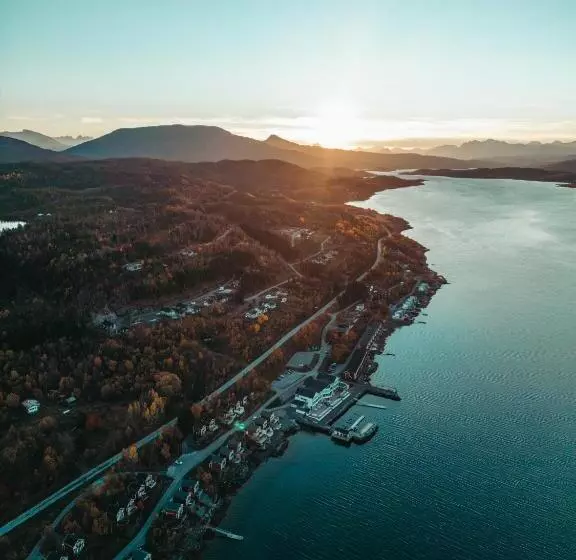 호텔 Malangen Resort