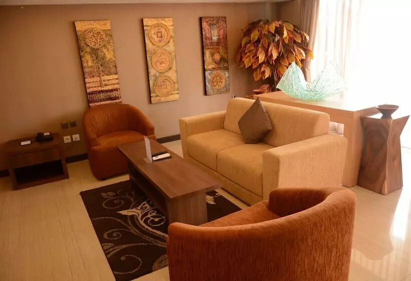 酒店 Ramada By Wyndham Bali Sunset Road Kuta