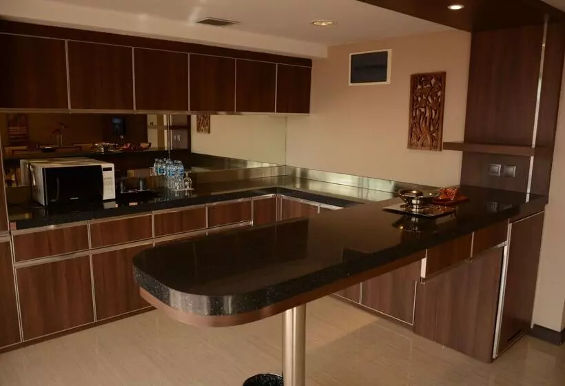 酒店 Ramada By Wyndham Bali Sunset Road Kuta