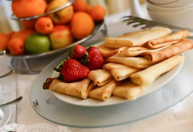 בית מלון כפרי Shato