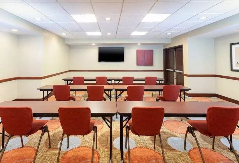 酒店 Staybridge Suites Denver Central Park, An Ihg