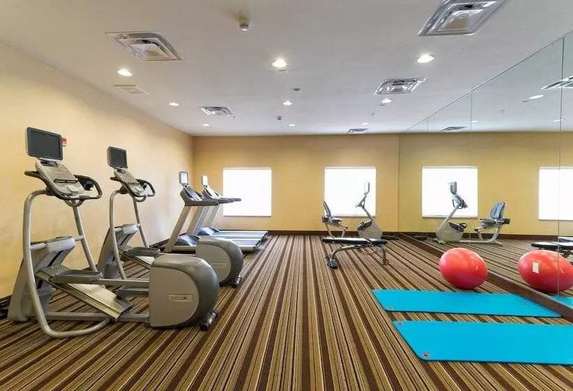 Отель Towneplace Suites By Marriott El Paso Airport