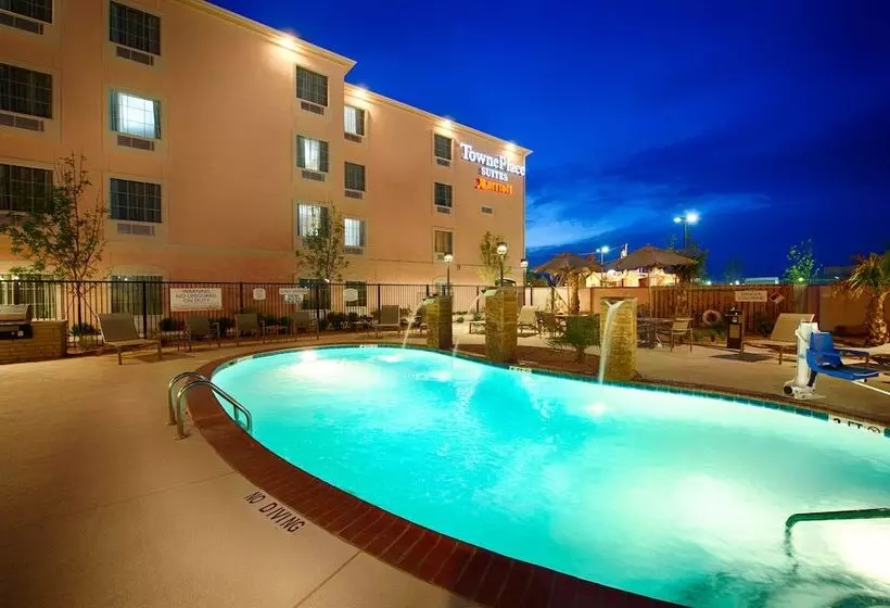 Отель Towneplace Suites By Marriott El Paso Airport