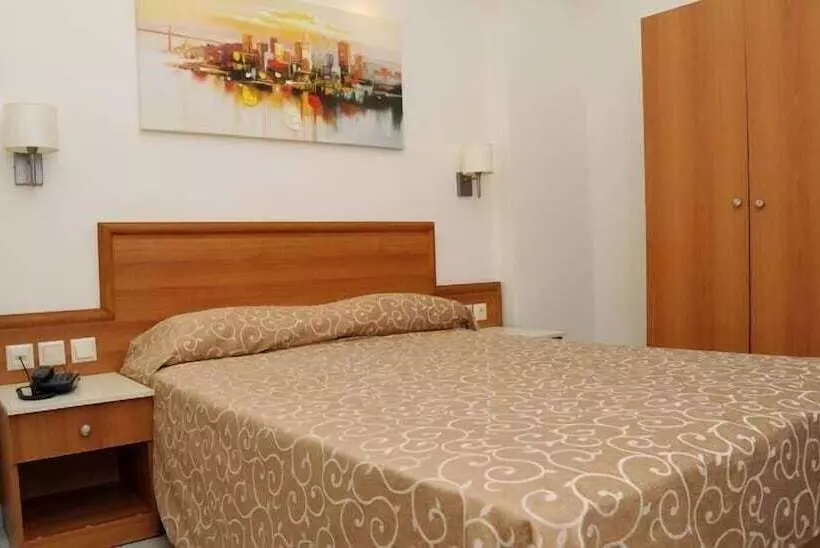 Volanakis Apartments