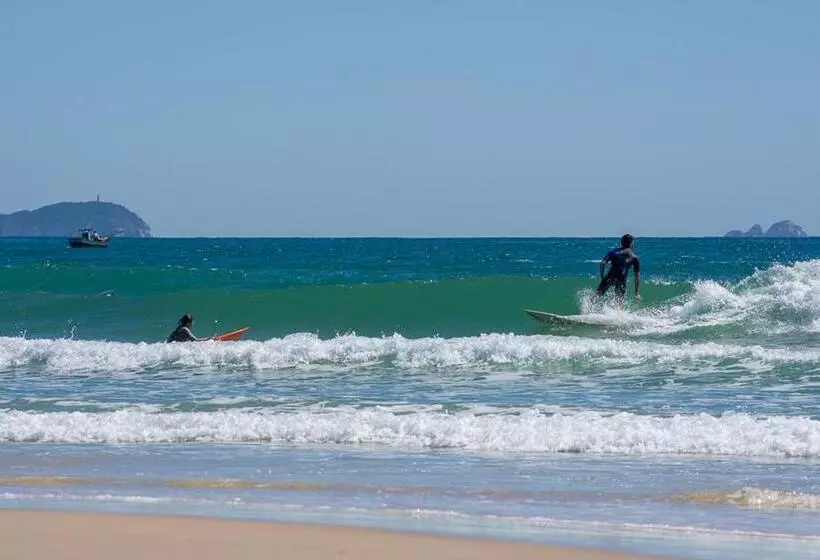 Apto Completo 6 Pessoas 100m Da Praia Dos Ingleses