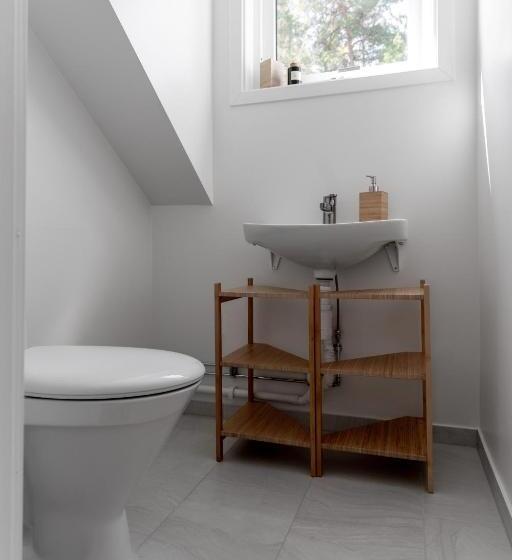 Elegant Home With Stunning Sea View And Garden