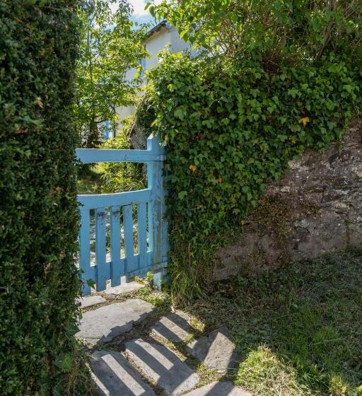 Finest Retreats Valley Cottage