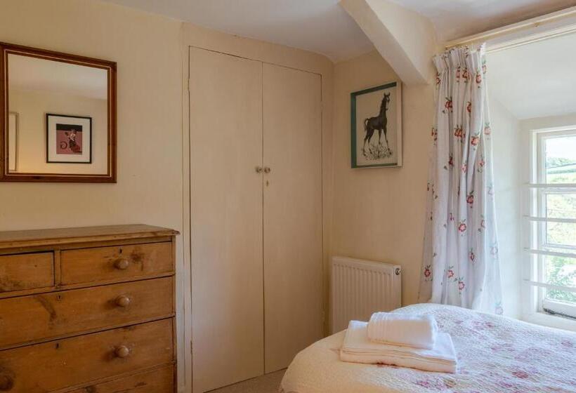 Finest Retreats Valley Cottage