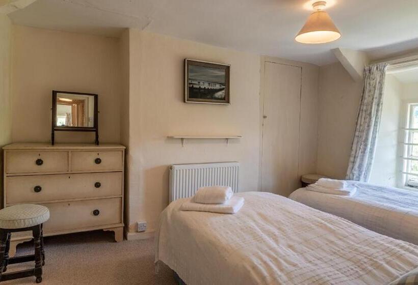 Finest Retreats Valley Cottage