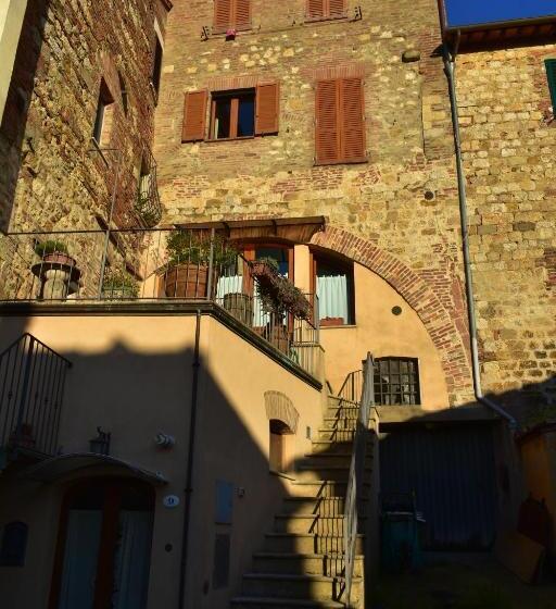 Il Terrazzino, Piccolo Loft In Montepulciano