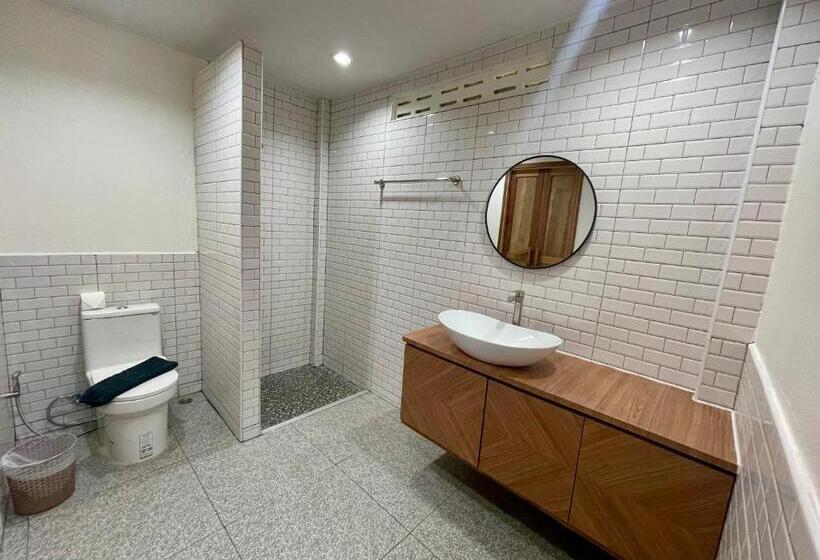 Marina Resort Koh Phayam Ranong