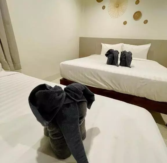 Marina Resort Koh Phayam Ranong