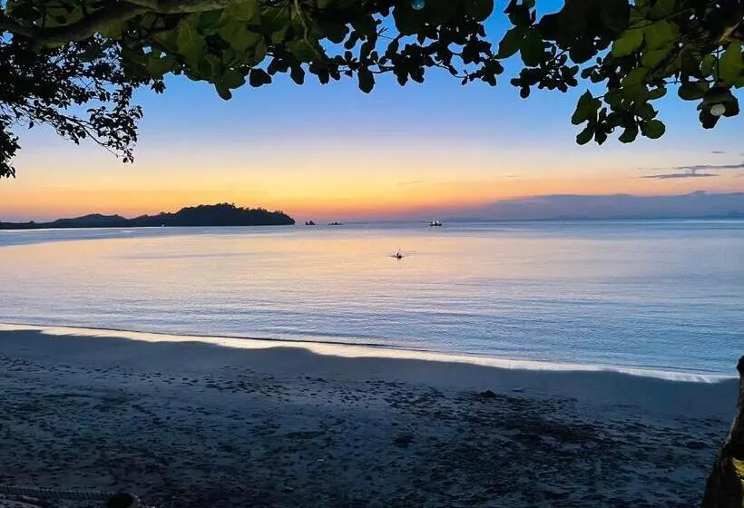 Marina Resort Koh Phayam Ranong
