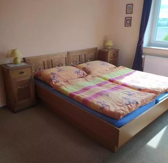 Majatalo Penzion Poutník