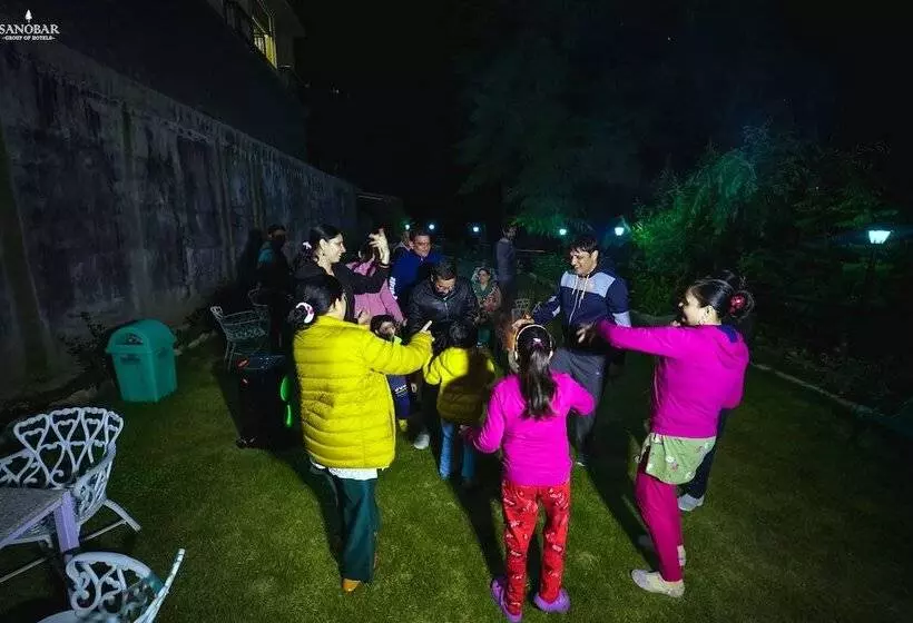 ホテル Regenta Place Green Leaf Manali  A Centrally Heated Resort