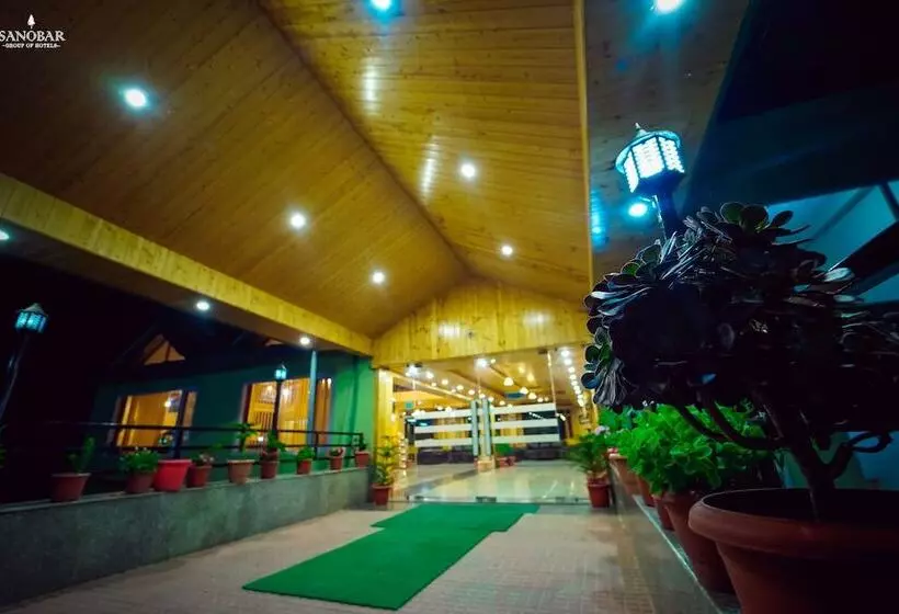 ホテル Regenta Place Green Leaf Manali  A Centrally Heated Resort