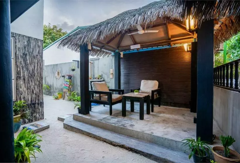 پانسیون Coral Queen Villa, Ukulhas