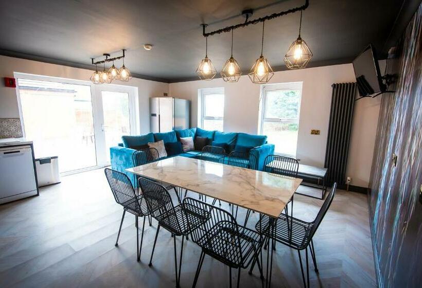 펜션 Sallow Tree House