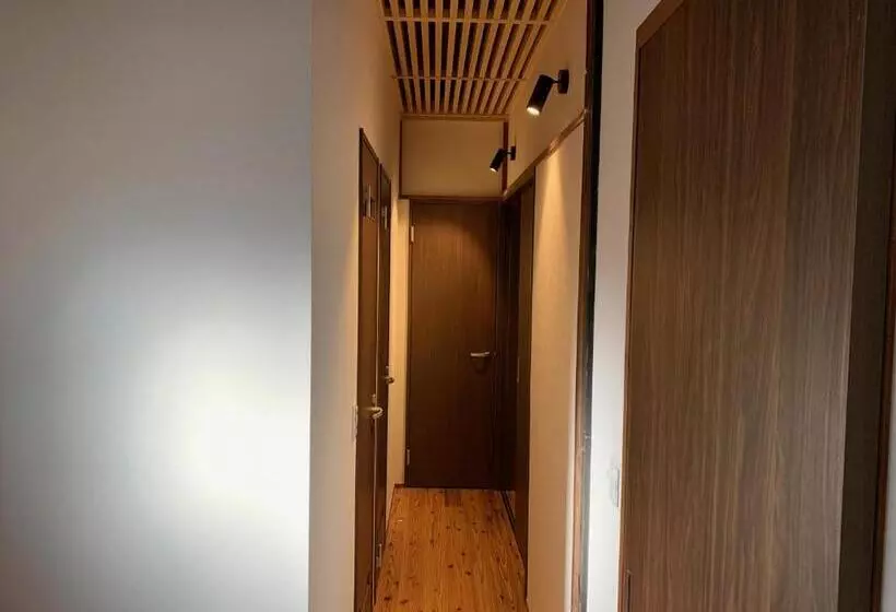 ユースホステル 片原楽家 旅人の長浜町家ドミトリー