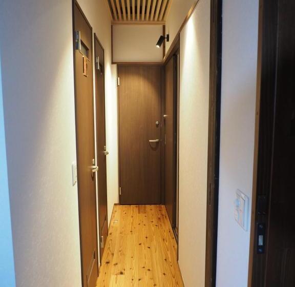 Schronisko 片原楽家 旅人の長浜町家ドミトリー