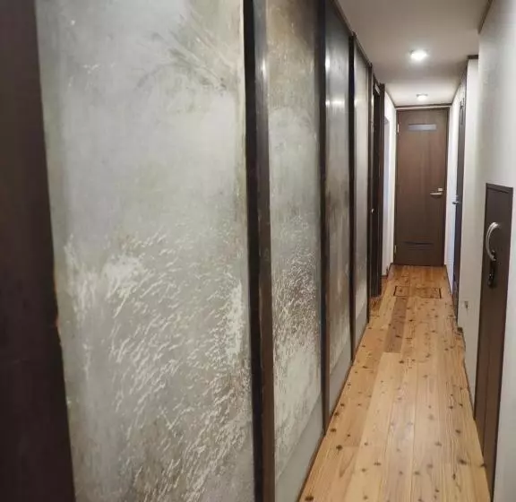 ユースホステル 片原楽家 旅人の長浜町家ドミトリー