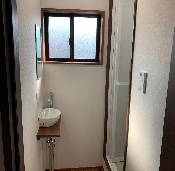 Schronisko 片原楽家 旅人の長浜町家ドミトリー