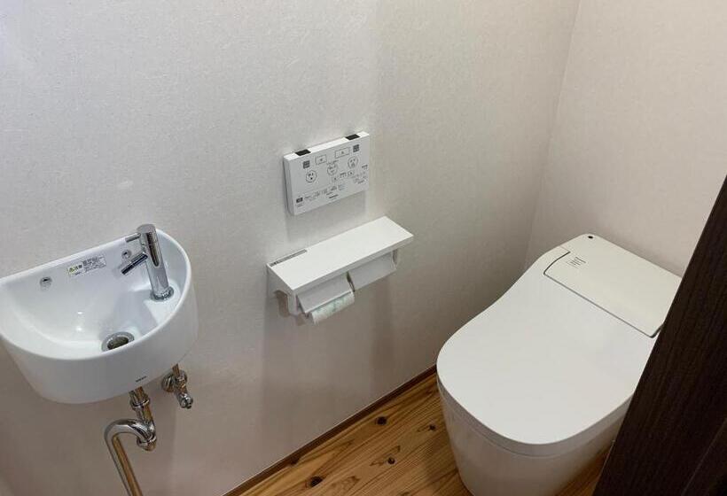 Schronisko 片原楽家 旅人の長浜町家ドミトリー