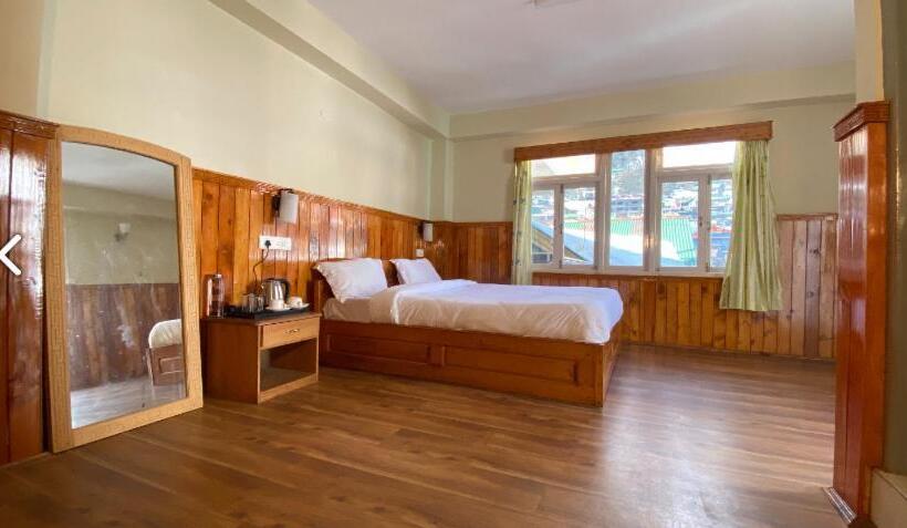 Hotelli Khenkhim Regency, Lachen All Meals Included