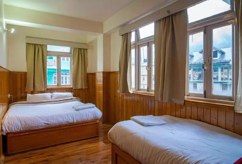 Hotelli Khenkhim Regency, Lachen All Meals Included