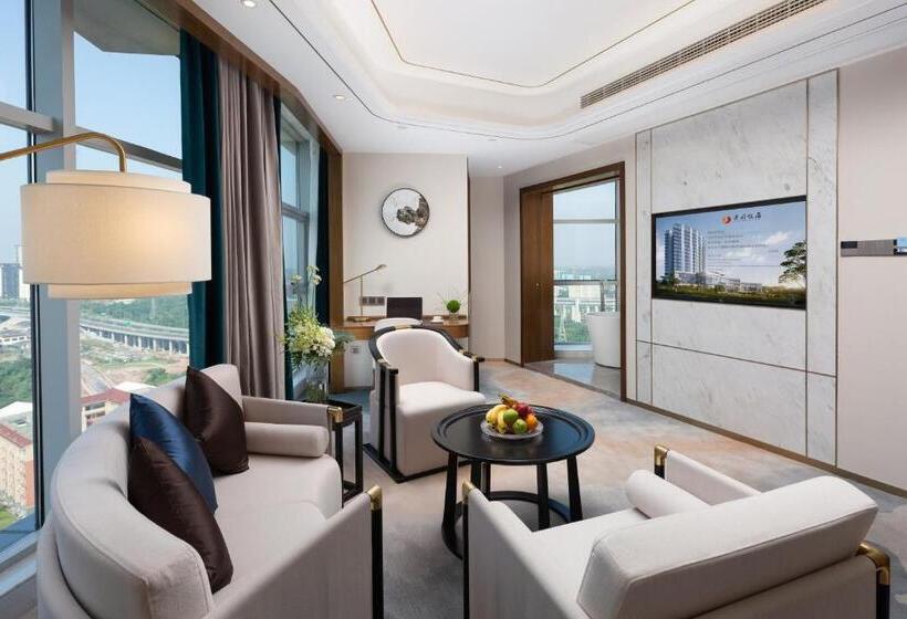 Hotel Luzhou Jianguo