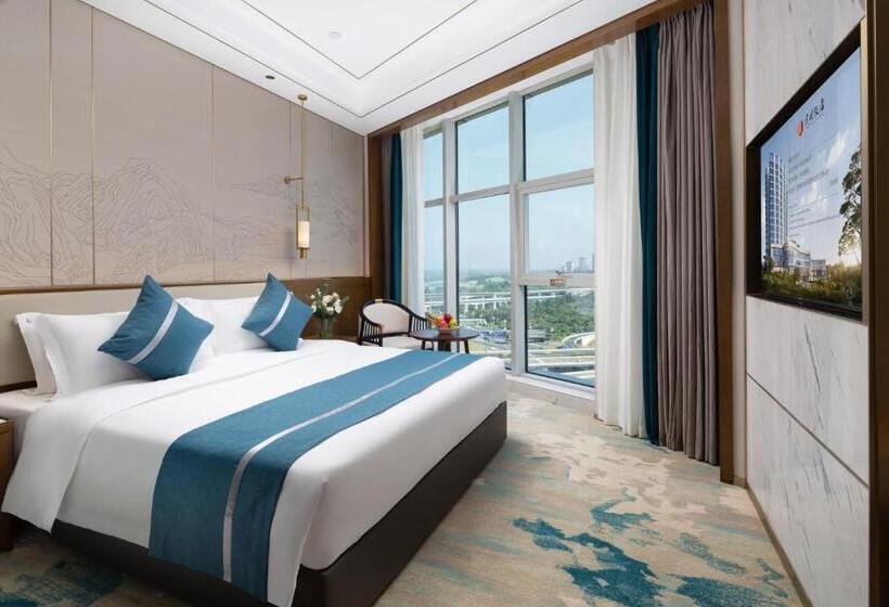 Hotel Luzhou Jianguo