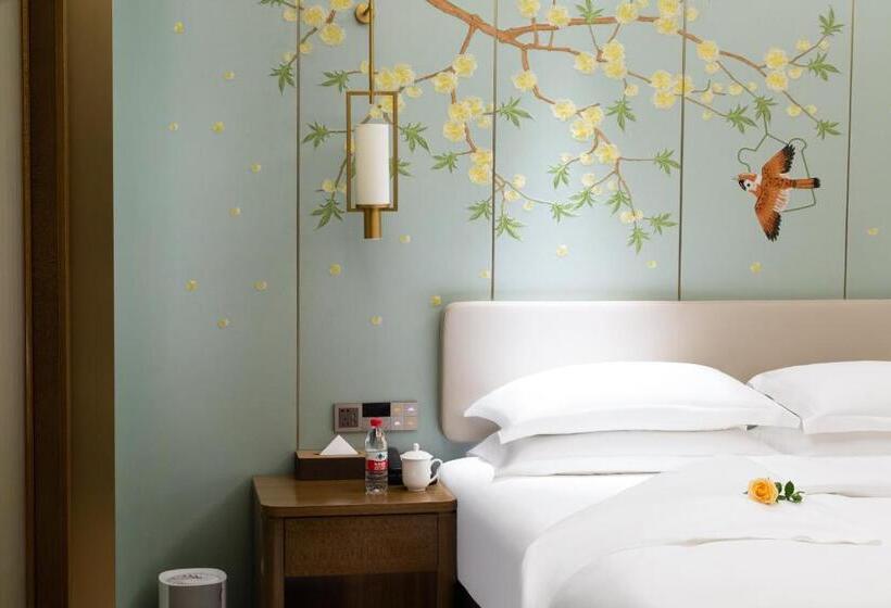 Hotel Luzhou Jianguo