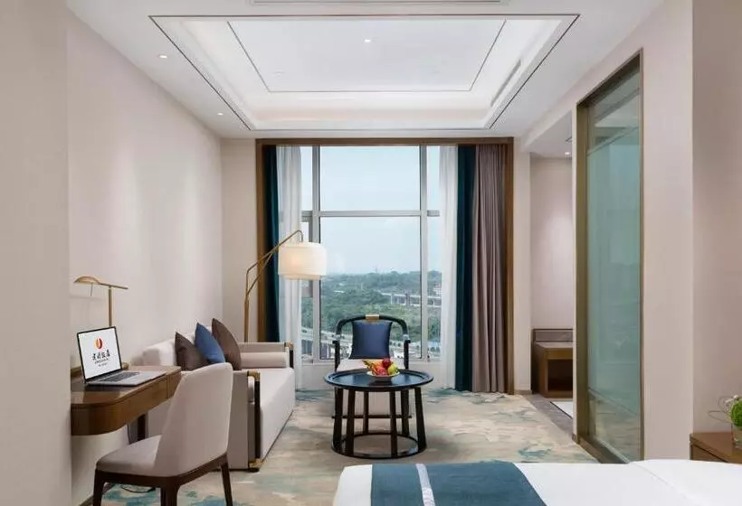 ホテル Luzhou Jianguo