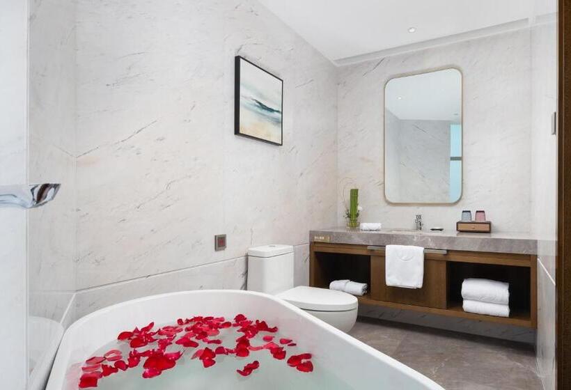 Hotel Luzhou Jianguo