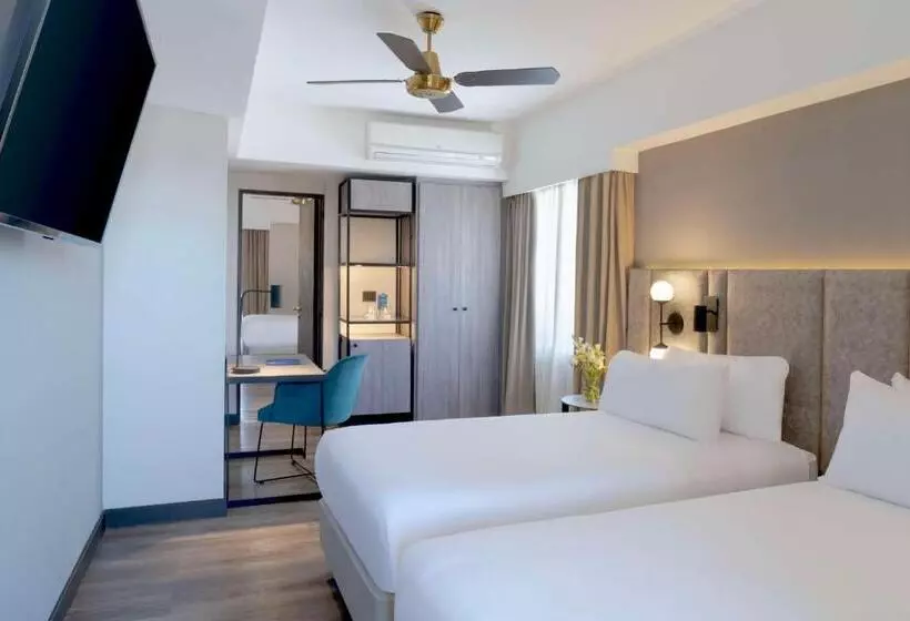 هتل Nh Santiago Del Estero