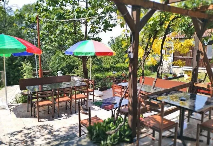 ペンション къща за гости вишнева градина