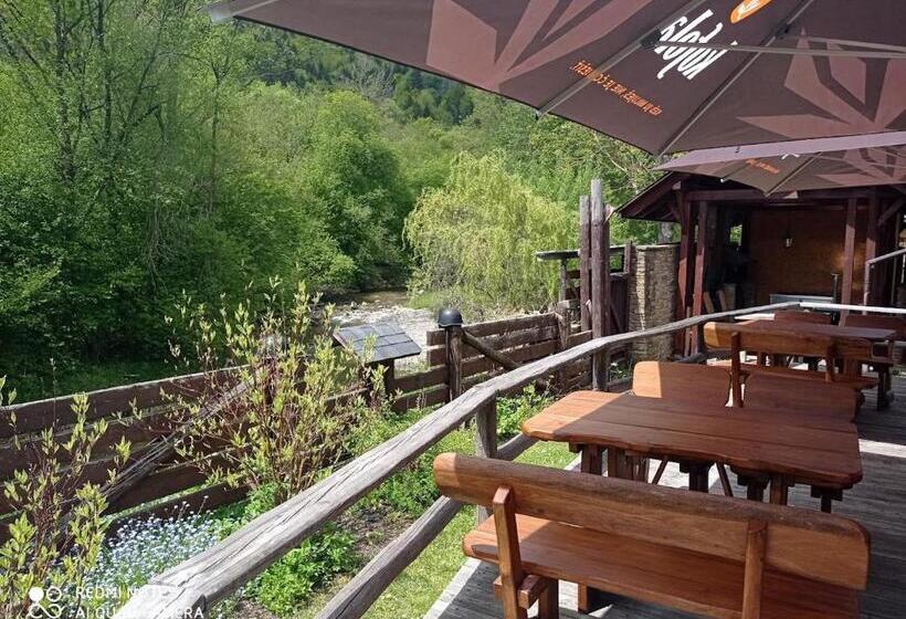 بنسيون Pivovar Buc Kvačany