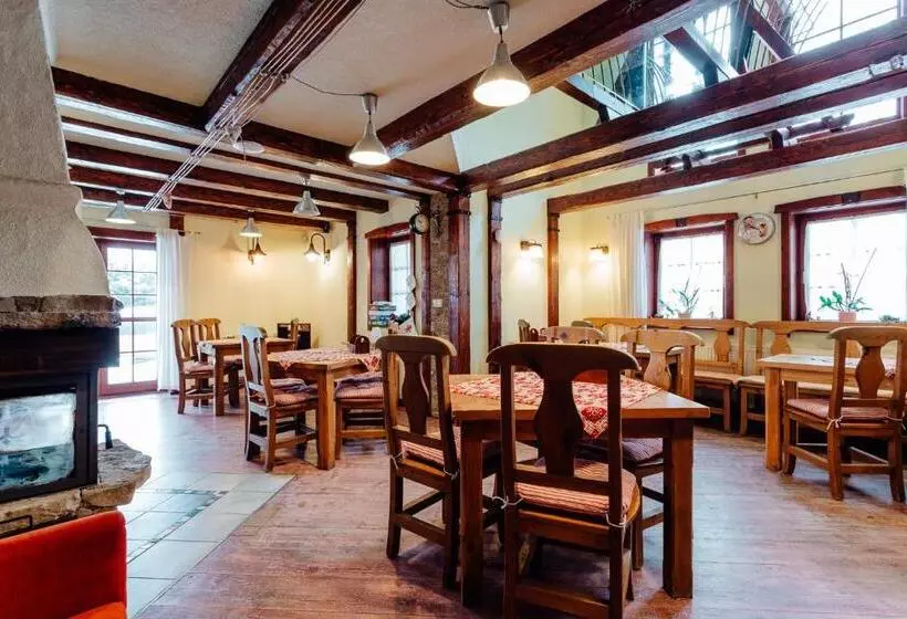 Majatalo Pivovar Buc Kvačany