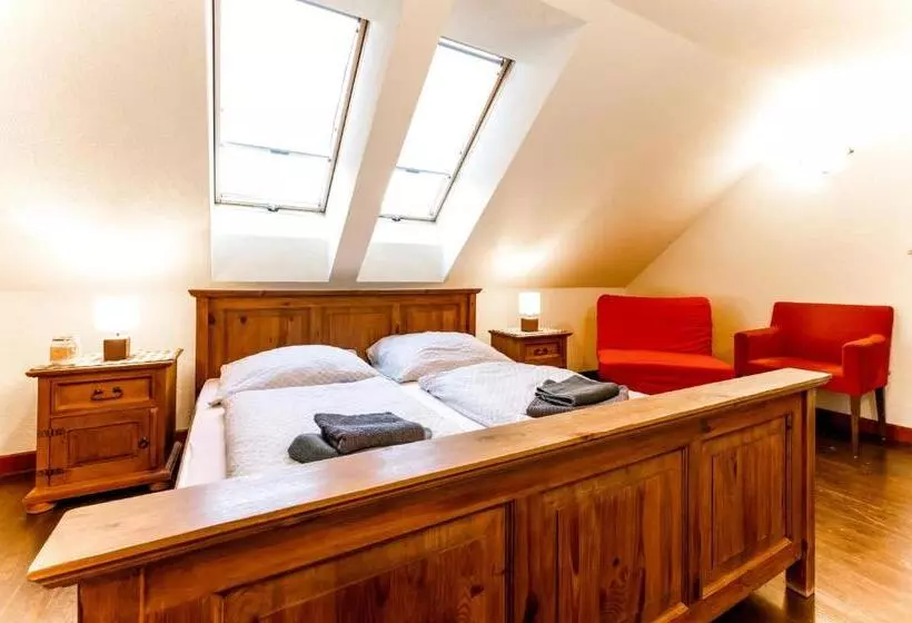 Majatalo Pivovar Buc Kvačany