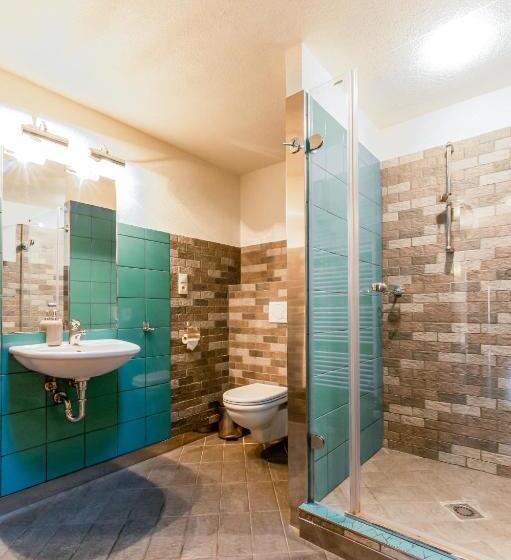 بنسيون Pivovar Buc Kvačany