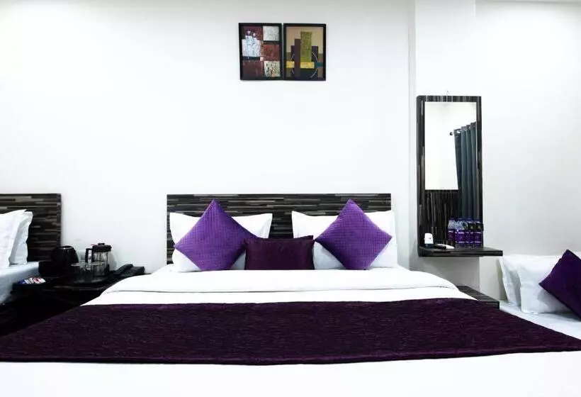 Perfect Stayz Dwarkesh   Hotel Near Haridwar Railway Station